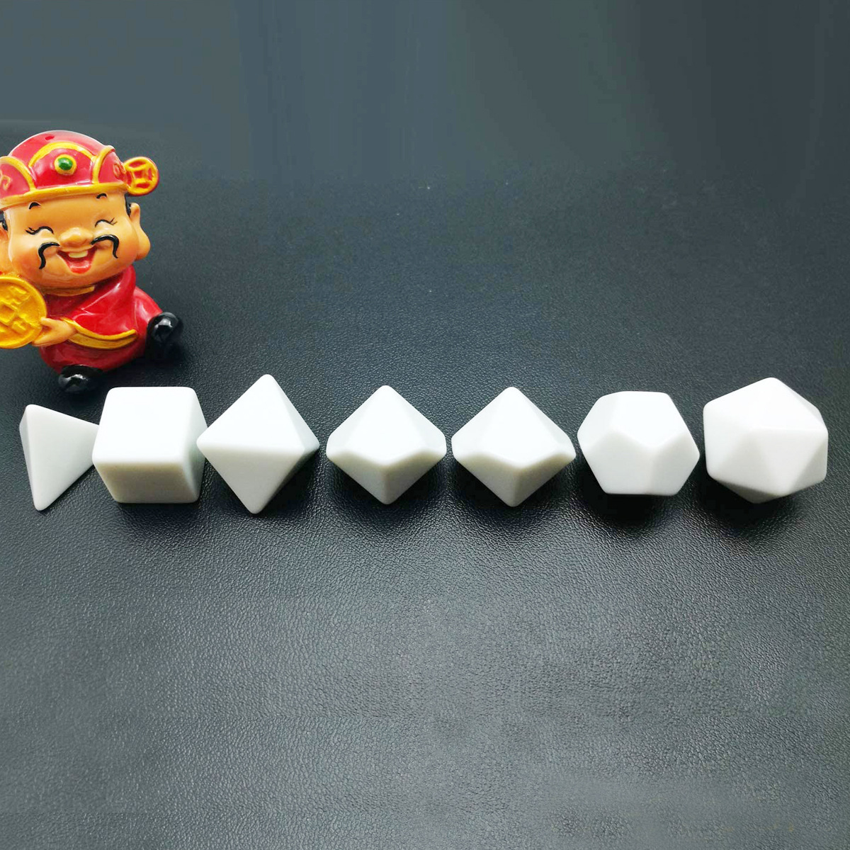 7 pezzi/set dadi arrotondati v - Board Game Loop recensione e prezzo